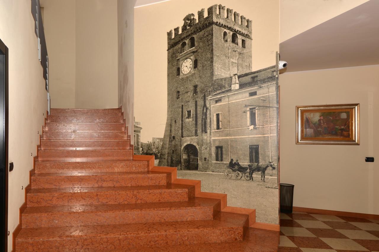 Hotel Eolo Sermide Екстер'єр фото
